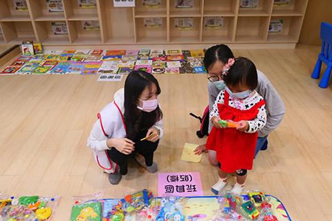 【高雄市左營富民親子館】9月館務志工
